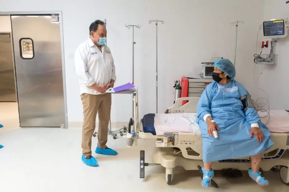 Secretar�a de Salud impulsa m�s cirug�as gratuitas de cataratas