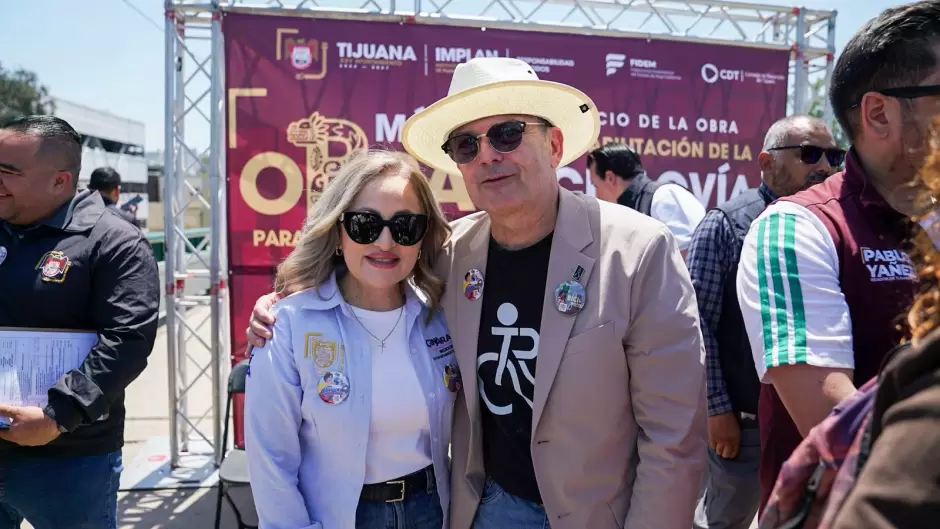 Regidora Gina Arana celebra arranque de rehabilitaci�n y ampliaci�n de la Ciclov�a del R�o Tijuana