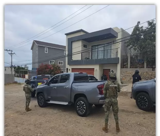 Marina participa en cateos y asegura droga, armas y veh�culos en Baja California