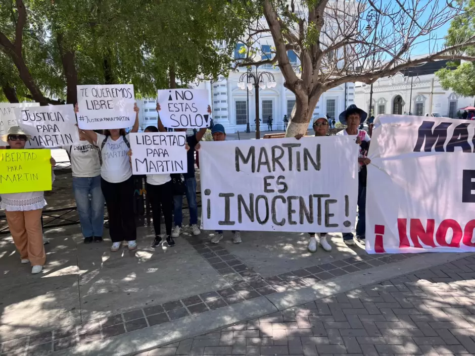 Manifestaci�n frente a Palacio de Gobierno