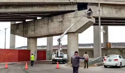 Trabajos de rehabilitaci�n en puente El Chaparral