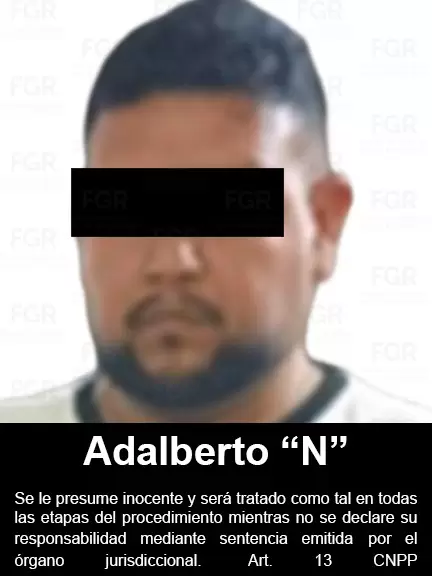 Dos hombres son detenidos en el Aeropuerto de Tijuana junto con 52 kilos de posible coca�na