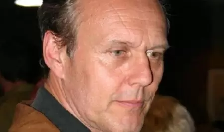 Anthony Stewart Head