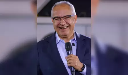 Alfredo �lvarez