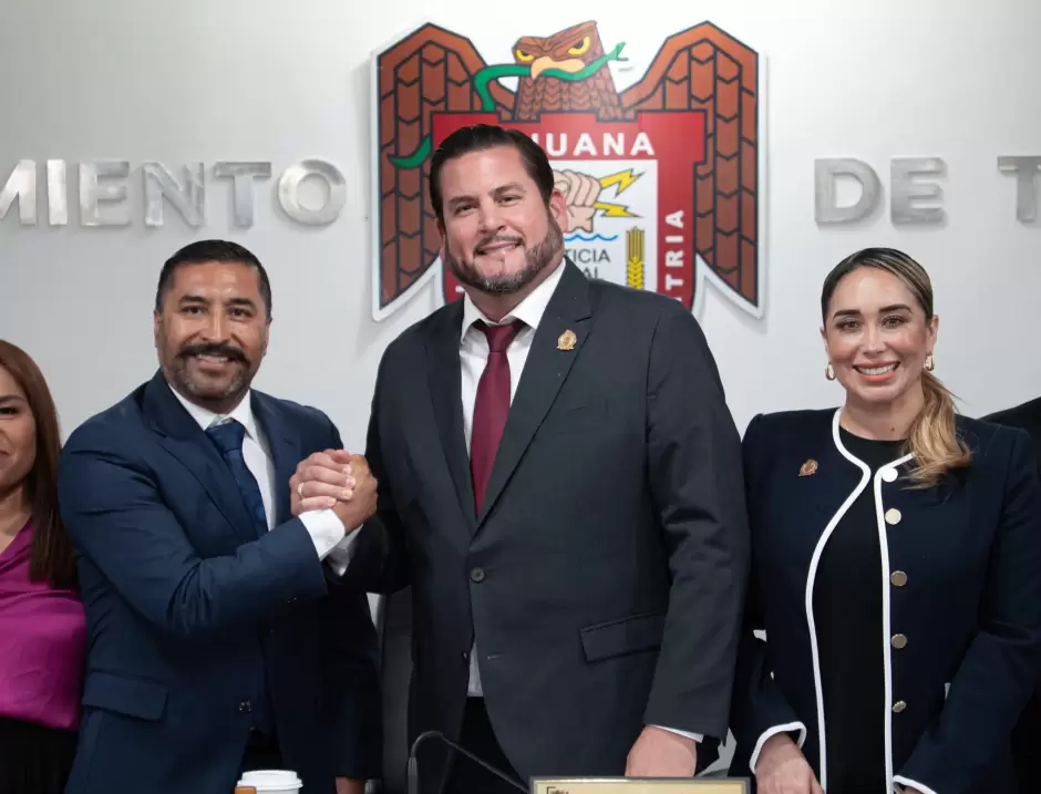 Toma protesta Cabildo de Tijuana a nuevo secretario de Gobierno Municipal