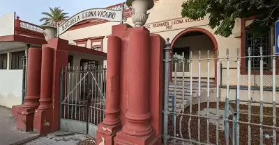 Capturan a ladr�n en la escuela Leona Vicario