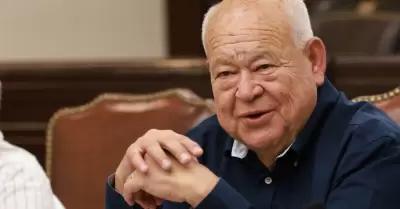 V�ctor Manuel Castro Cos�o