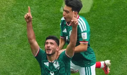 Ra�l Jim�nez festeja su gol