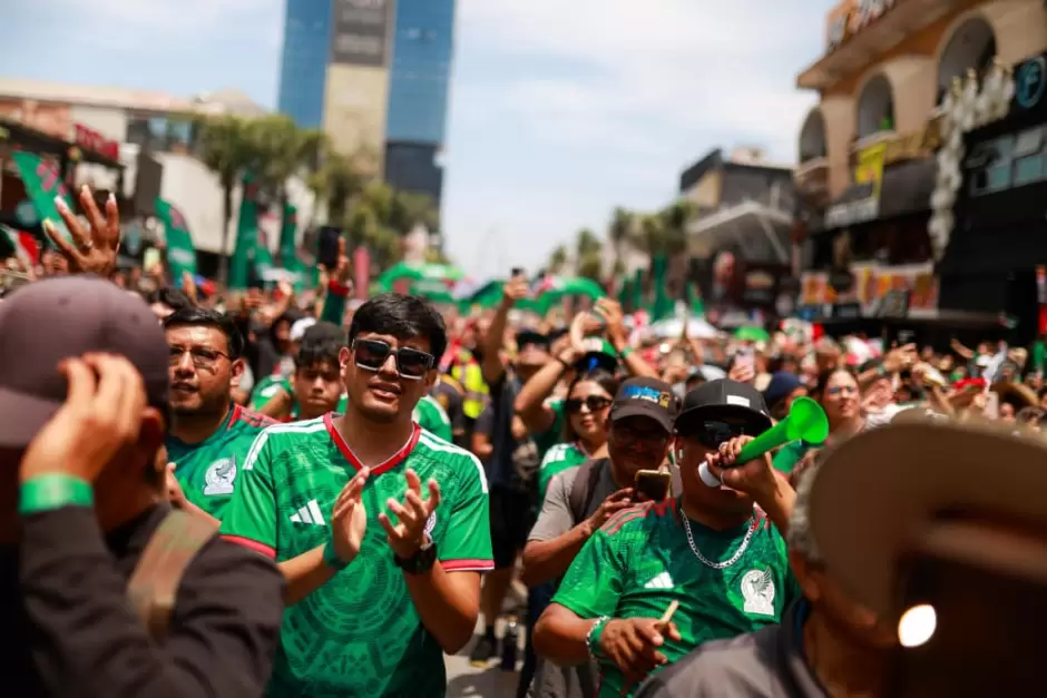 Vive la afici�n el arranque del Mundial 2026 en el Baja Fut Fest con victoria de la Selecci�n de M�xico