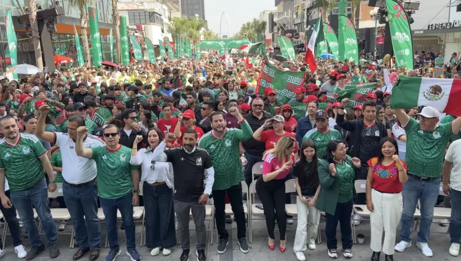 Tijuana celebra el triunfo de M�xico en el arranque del torneo