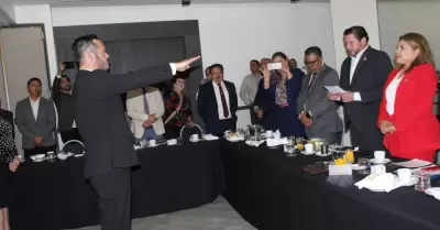 Fernando Maldonado Lamadrid asume presidencia del Cap�tulo San Quint�n del Coleg