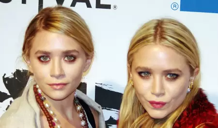 Mary-Kate Olsen, Ashley Olsen