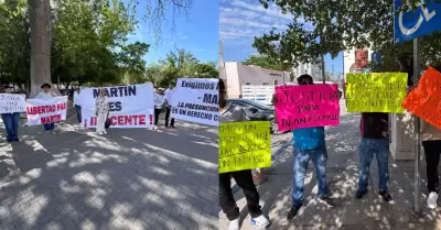 Familiares se�alan inocencia de j�venes detenidos