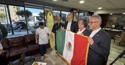 Ir�n celebra acuerdo de paz con Estados Unidos y conf�a en superar obst�culos du