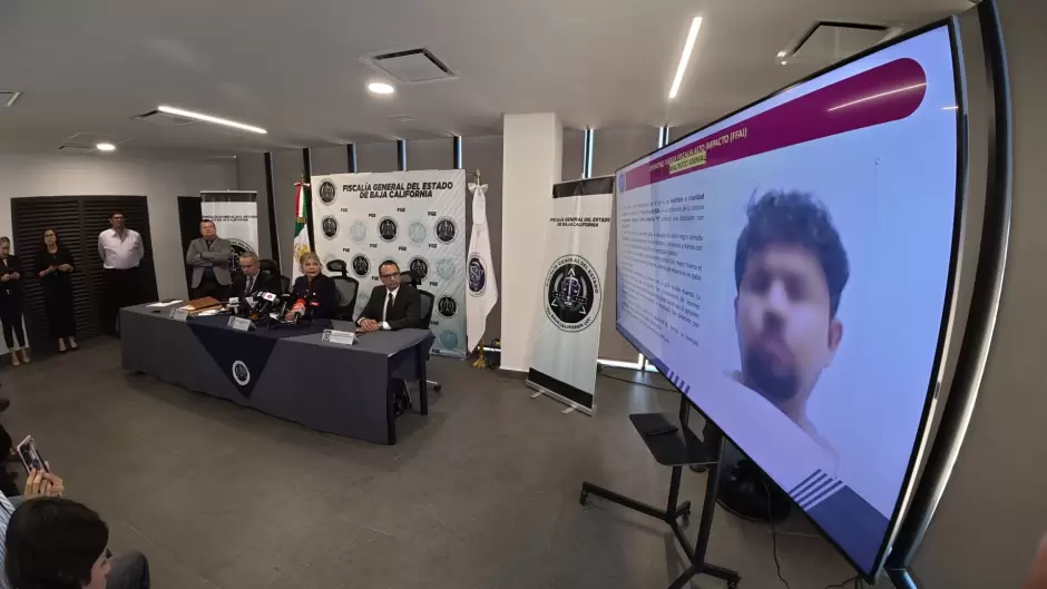 Fiscal�a estatal descarta favoritismo en rescate de empleados del IMOS