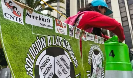 Manifestaci�n de la CNTE