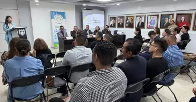 Foro sobre uso preventivo de dispositivos electr�nicos en entornos escolares