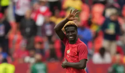Kojo Peprah Oppong, jugador de Ghana.