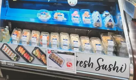 Condado de San Diego demanda a empresas de sushi por presunta explotaci�n labora