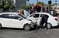 Deja dos lesionados fuerte choque en c�ntrico crucero de Hermosillo