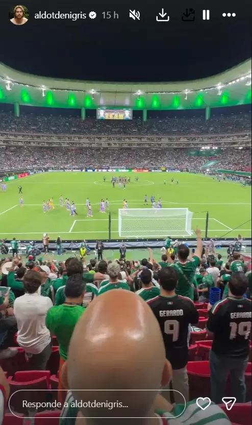 Aldo de Nigris en el�Estadio Guadalajara.