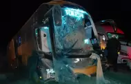 Autob�s se sale de la carretera Sonoyta-San Luis R�o Colorado