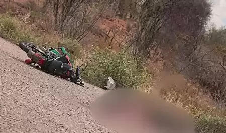 Choque de motocicleta contra auto, en �lamos