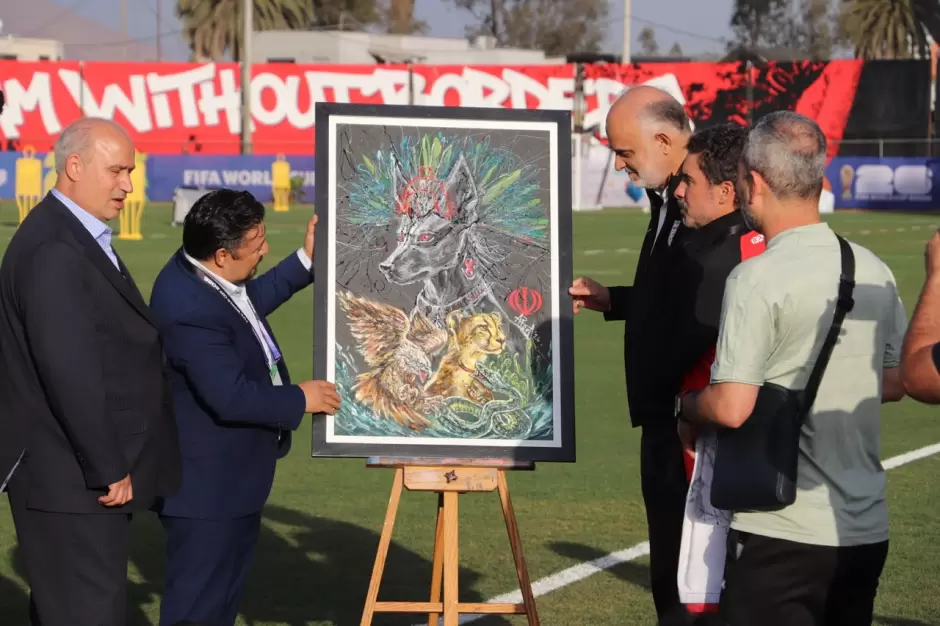 Ir�n cierra preparaci�n en Tijuana rumbo a su duelo contra Egipto entre homenajes e intercambio de reconocimientos