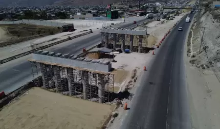 Sidurt informa funcionamiento de retornos en obra de carriles confinados del Cor