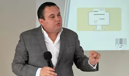 Mtro. Jorge Alberto Pickett Corona, abogado fiscalista