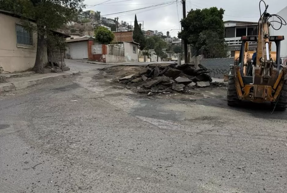 Cierre parcial vehicular en avenida Gu�a Roji por obras de rehabilitaci�n