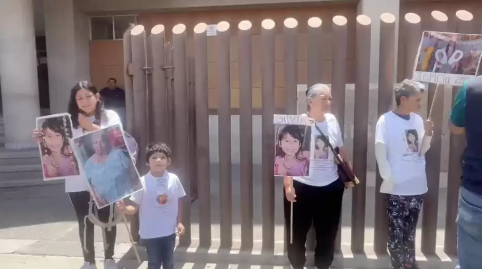 Exigen justicia familiares de ni�a y abuela atropelladas por conductora ebria