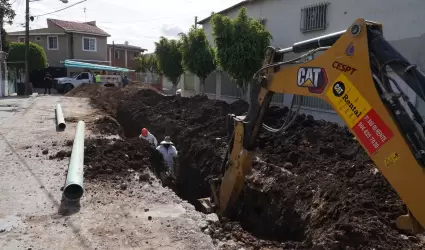 CESPT renueva m�s de mil 300 metros de red sanitaria en la colonia Mur�a