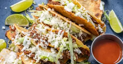 Tacos dorados
