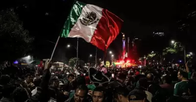 Festejos por triunfo de la Selecci�n Mexicana