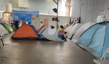 Obst�culos como falta de documentos frenan integraci�n de refugiados en Tijuana
