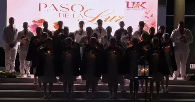 Ceremonia del paso de la luz en Universidad Kino
