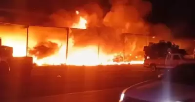 Incendio en la Central de Abastos "Francisco I. Madero"