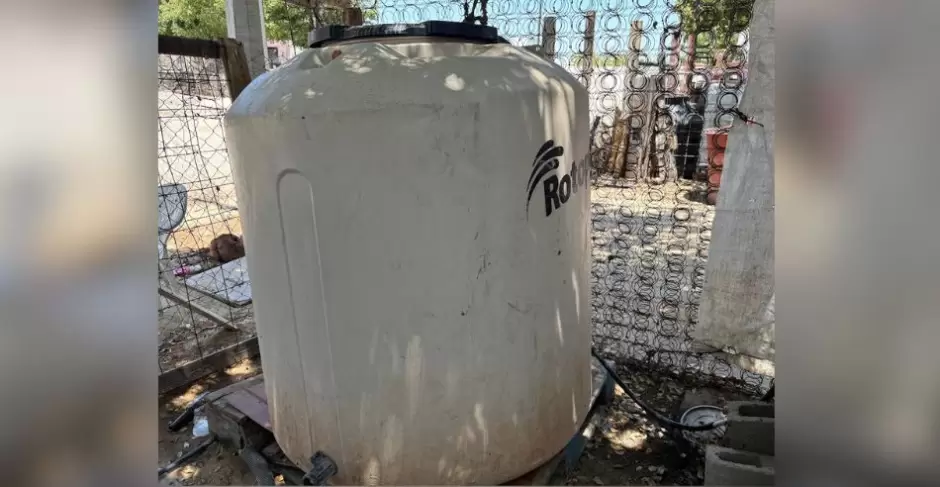 Tinaco, falta de agua