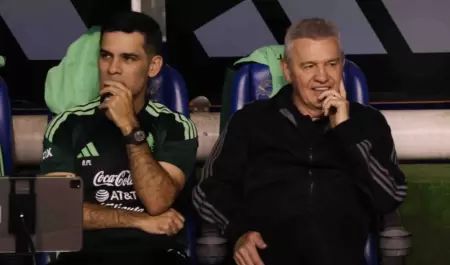 Rafael M�rquez y Javier Aguirre.