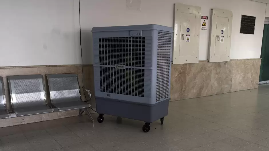 Coolers industriales instalados en la UMF 37 del IMSS