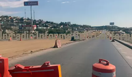 Cierran parcialmente el bulevar 2000 por derrame de sustancia corrosiva en Tijua