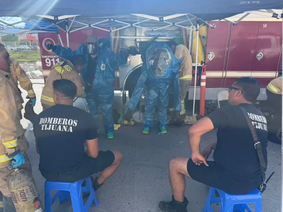 Informa SSPCM que fue controlado el derrame de �cido n�trico en el bulevar 2000