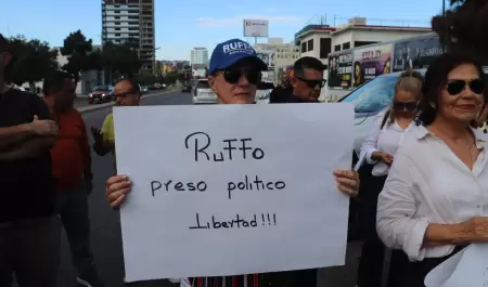 Manifestaci�n para exigir la liberaci�n de Ruffo Appel