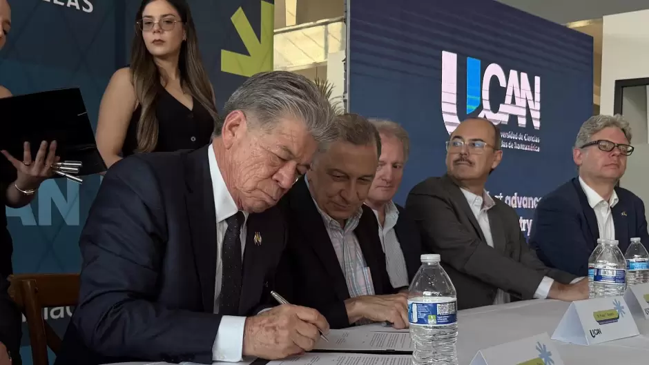 Inauguraci�n de la Universidad UCAN