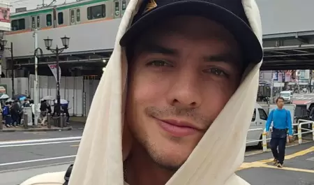 Vadhir Derbez